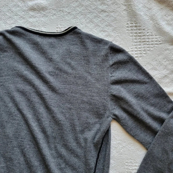 J.Lindeberg Grey V- Neck wool Long-sleeved Sweater - Picture 9 of 13